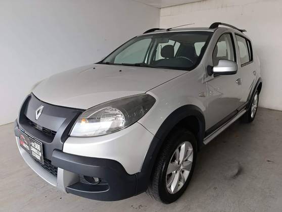 RENAULT SANDERO 1.6 STEPWAY 16V FLEX 4P MANUAL RENAULT SANDERO 1.6 STEPWAY 16V FLEX 4P MANUAL